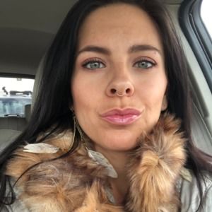 Meet your Posher, Candace